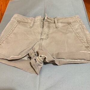 Universal Thread Tan Jean Shorts Versatile Cotton Twill